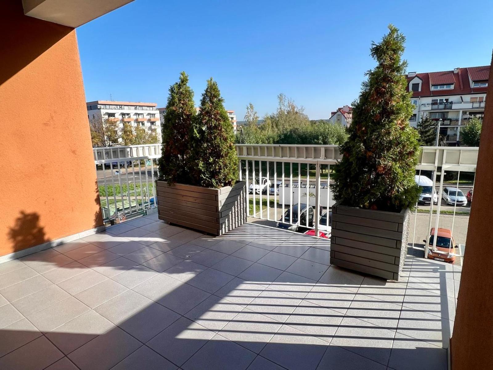Antoninska Hotel & Apartamenty 莱什诺 外观 照片